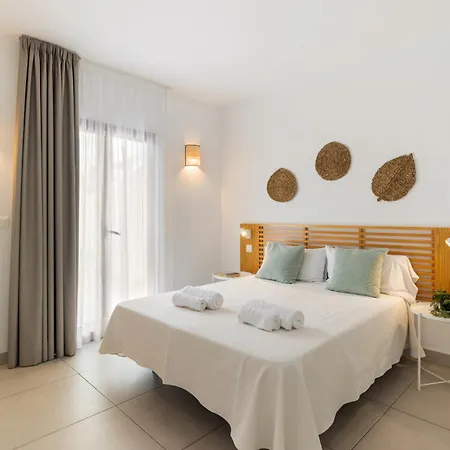 Altos Naira 3a By Escape Villa