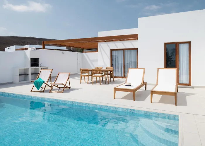 Altos Naira 3a By Escape