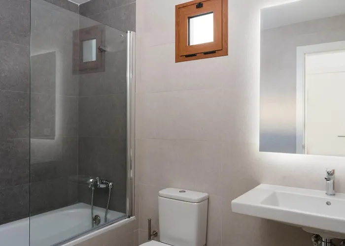 Willa Altos Naira 3a By Escape